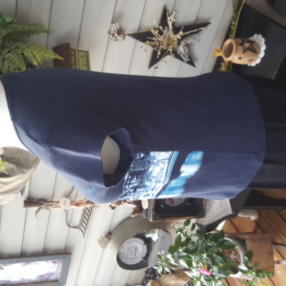 ON TREND ♡ Super-Sweet Vintage Navy Shimmering Chicago Water Front Scene Shirt M - Picture 7 of 10